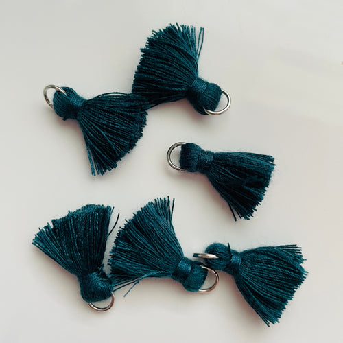 Emerald 20mm Cotton Tassels