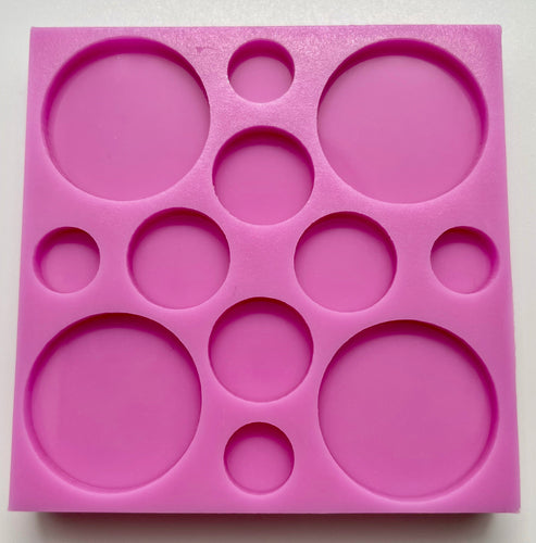 Circle Start Pack Stud Resin Mould